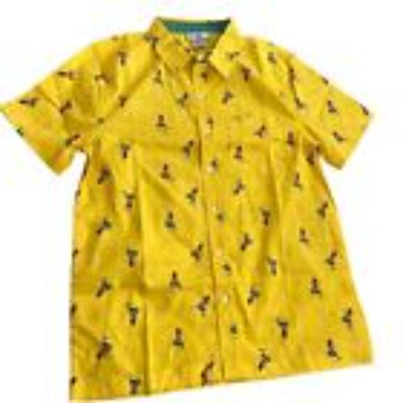 NEW Disney Camp Shirt Button Down Moana Hei-Hei Yellow Men’s Small - Picture 9 of 12